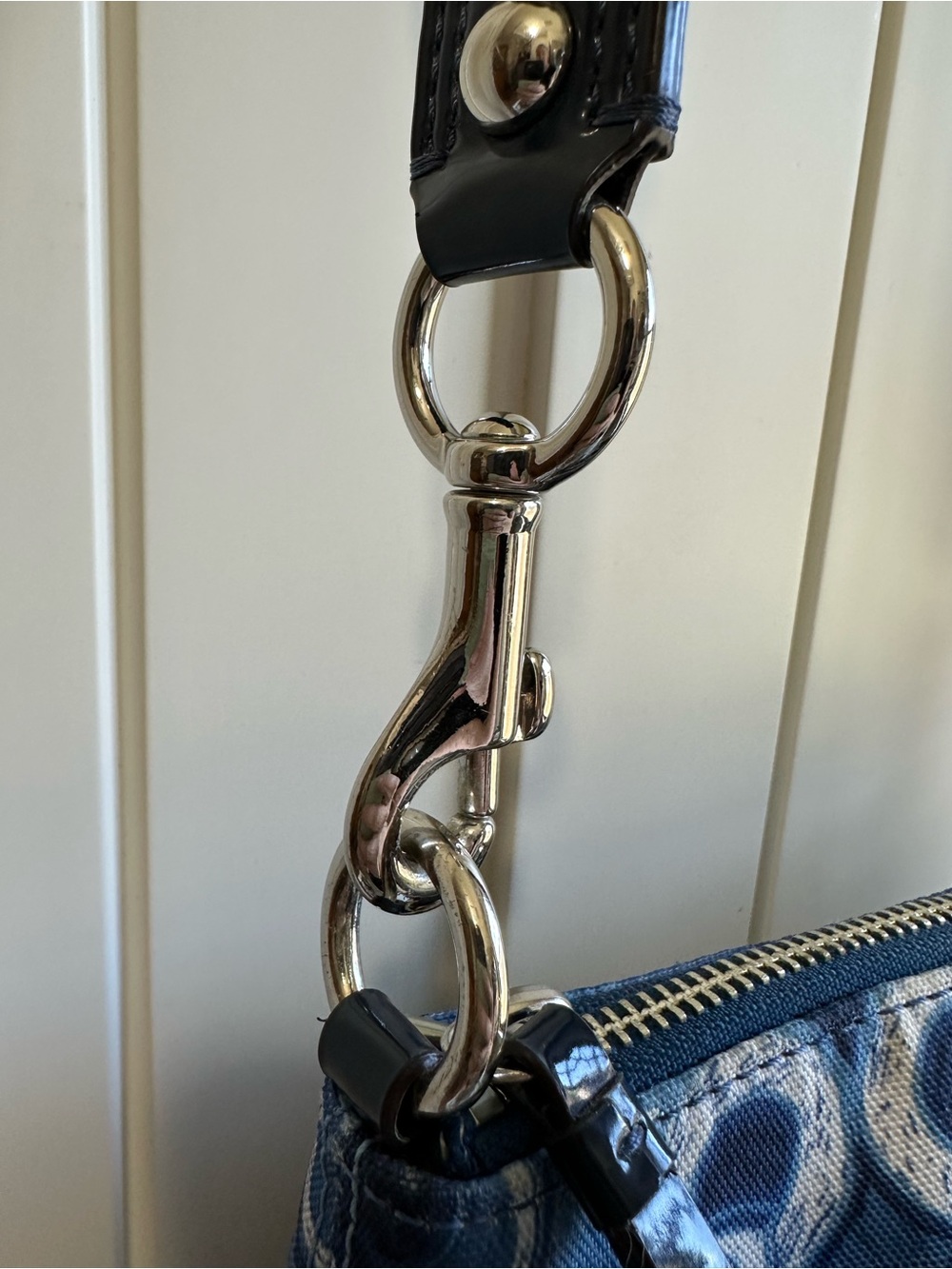 Coach Poppy Hippie Glam Signature Print Crossbody Swingpack in Blue - Picture 7 of 7